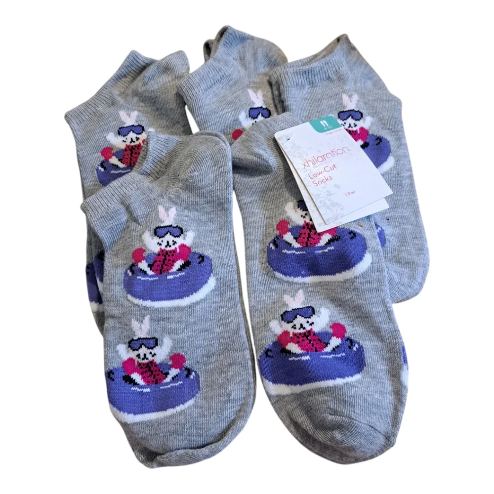 Xhilaration Women's Snow Bunny Low Cut Socks, Heather Gray 5-pair